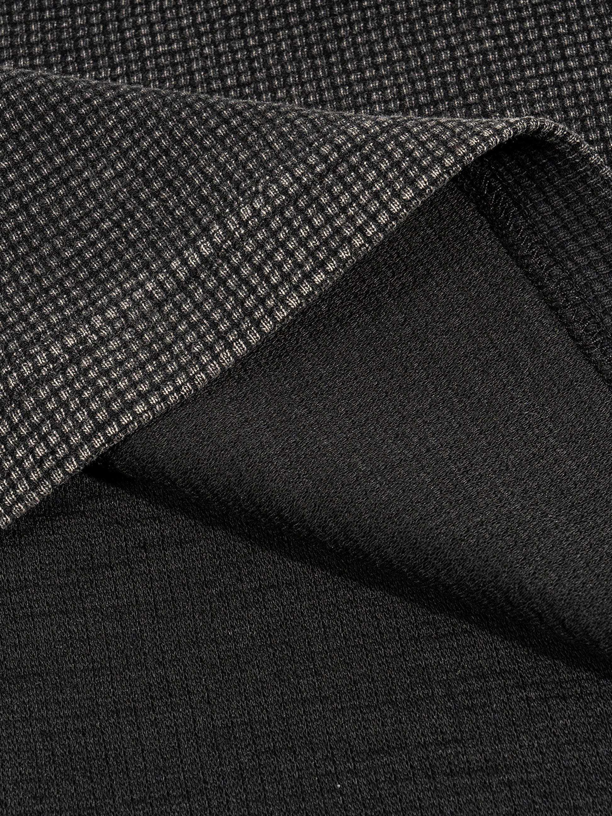 everyday staple,oversized waffle t-shirt,perfect basic shirt,cool girl vibes,effortlessly cool,Korean streetwear,college fashion basic,perfect for layering,boxy fit,boxy shirt