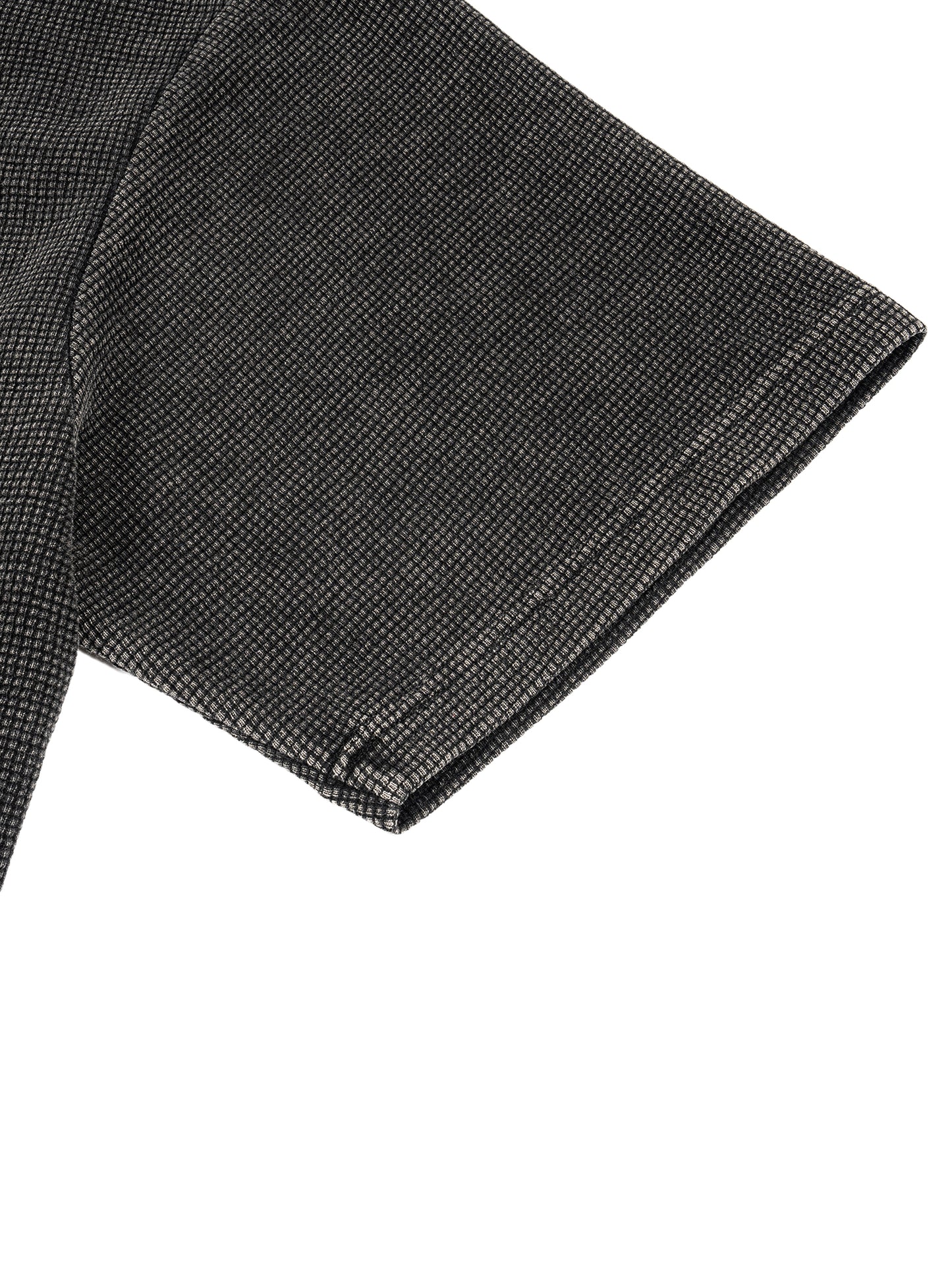 everyday staple,oversized waffle t-shirt,perfect basic shirt,cool girl vibes,effortlessly cool,Korean streetwear,college fashion basic,perfect for layering,boxy fit,boxy shirt